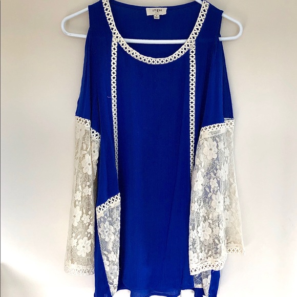 Boutique Blue Lace Top - Picture 1 of 5